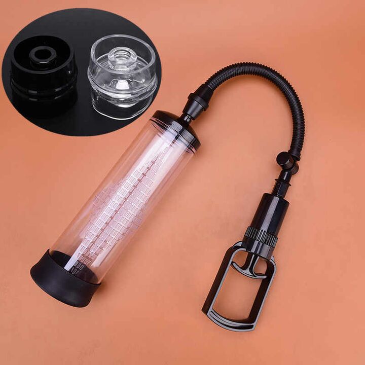 Vacuum pump by hand